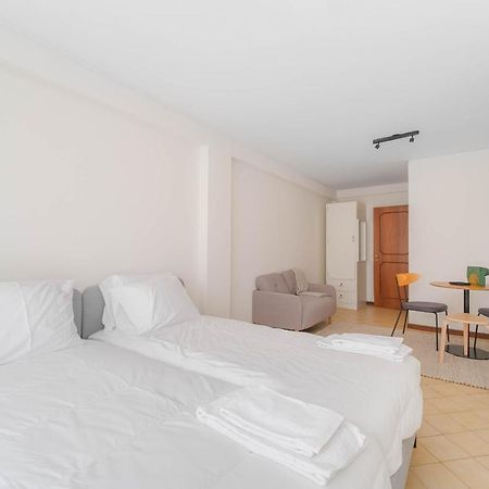 Nomad'S Easy Stay - 1Bed Sunrise Cedofeita ポルト エクステリア 写真